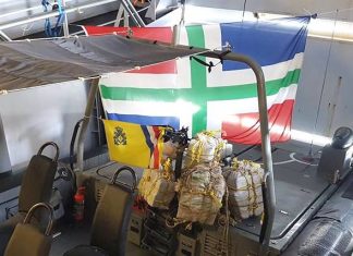 128 kilo cocaïne uit het water gehaald