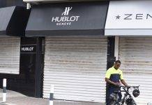 UPDATE: 4 masked men attempted to robbed Hublot Geneve Little Europe store