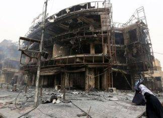 BBC: Iraq violence: IS bombing kills 125 Ramadan shoppers in Baghdad
