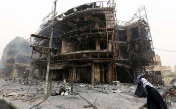 BBC: Iraq violence: IS bombing kills 125 Ramadan shoppers in Baghdad