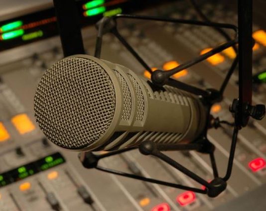 Esté preparado para las elecciones de este año: Sintonice FRESCO con la tripulación Y2X