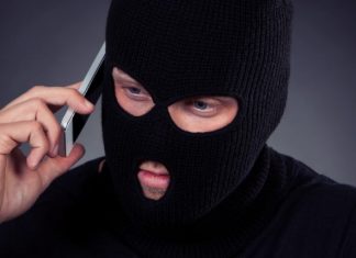 Onderdelen zwaar materieel weg genomen; politie vraagt hulp van gemeenschap bij opsporing dieven