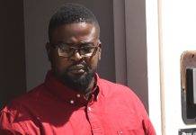 Extienden por 8 días más detención de James Richardson