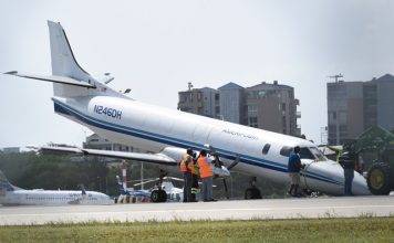 Cargo plane nose crash on PJIA runway