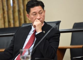 El Ministro Lee responde a comentarios publicados en su contra por el Doctor Petit