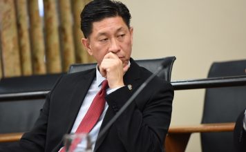 El Ministro Lee responde a comentarios publicados en su contra por el Doctor Petit