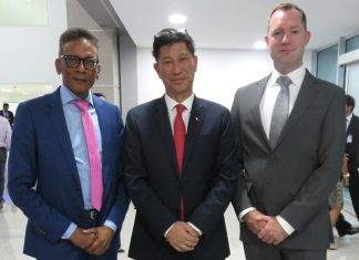 Minister Lee meets with Aruba’s Health Minister and AZV representatives