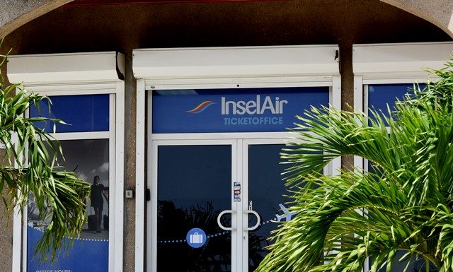 Bajo investigación gerente de InselAir y una ex empleada por presunta malversación de fondos