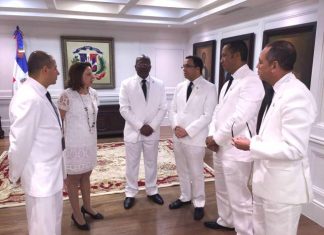El Primer Ministro Marlin viajó a juramentación del presidente Danilo Medina