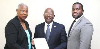 The Council of Advice presented the PM Marlin with its annual report