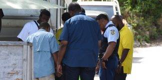 Man shot in Sint Peters