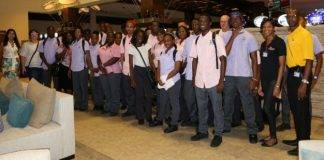 St. Maarten Tourist Bureau Hosts Sundial Students