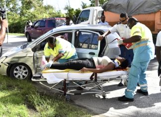 *VIDEO*: Female driver injured during afternoon accident on the Belair road