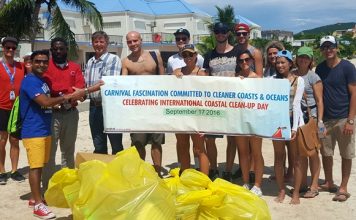 Carnival Fascination volunteers in cleaning Great Bay Beach