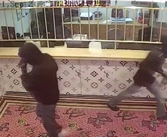 EXCLUSIVE VIDEO: Three armed robbers attempted to rob Starz Casino