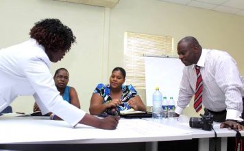 International and local experts support entrepreneurs and business leaders