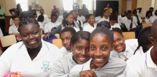 Academy PSVE joins INFOBIZZ for Youth Entrepreneurship Experience