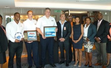 Ms Koningsdam welcomed by Port Management and Stakeholders.