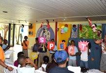 Sher’s Puppet Theater was fun at “Dutch is Fun”