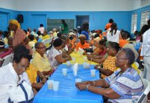 St. Maarten Lions Club entertain 120 seniors all day