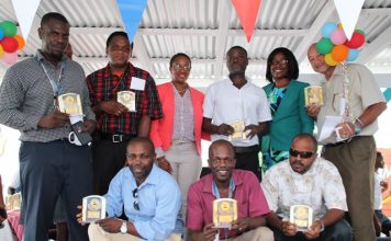 Minister Jacobs and EOM celebrate teachers during International Education Week