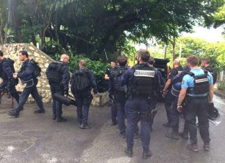 Oro de Sol jewellery store in Hotel La Samanna robbed