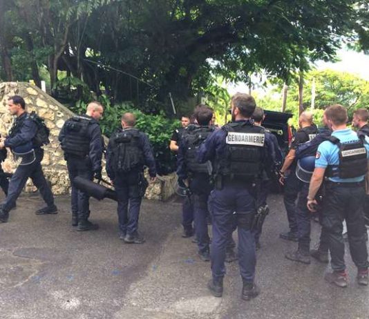 Oro de Sol jewellery store in Hotel La Samanna robbed