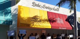 Empleados de Little Switzerland exigieron la firma de Acuerdo Colectivo de Trabajo