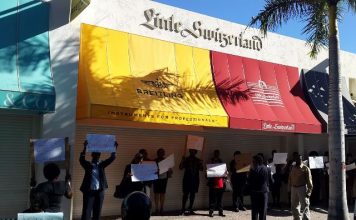 Empleados de Little Switzerland exigieron la firma de Acuerdo Colectivo de Trabajo