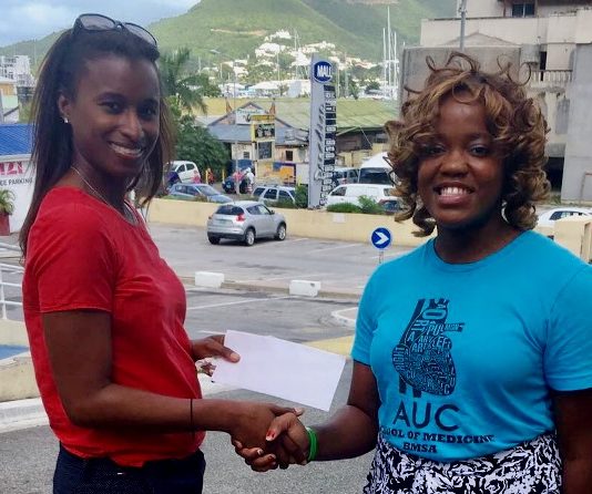 Sickle Cell Foundation receives donation from Black Medical Student Association