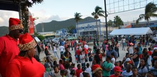 GEBE distribute gifts to children