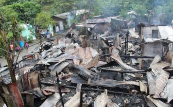 18 families homeless in massive fire at Silver Lake