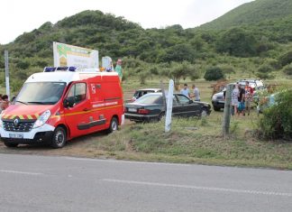 No injuries after multiple car accident in Orient Bay