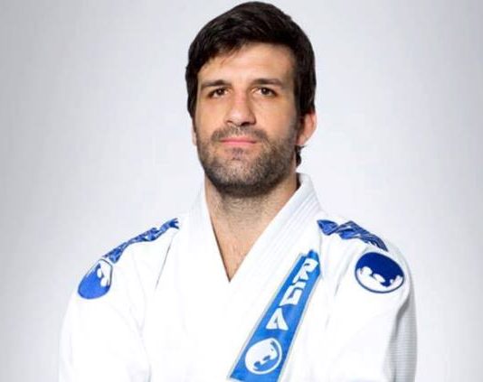 World-renowned martial artist Rolles Gracie visits SXM