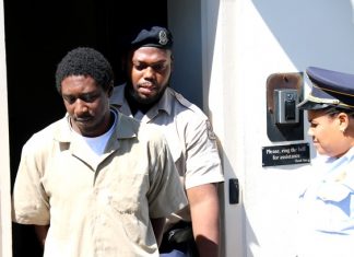 Murder suspect remains in pre-trial custody
