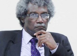 Sir Dwight Venner dies