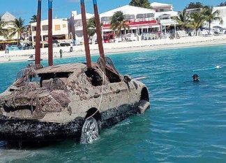 Car found close to shore in Great bay harbor
