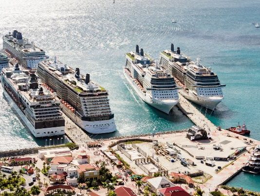 Demi Lovato Concert Shown on ABC U.S. Network Dick Clark’s New Year’s Rockin Eve 2017. Passengers of Celebrity Cruises Enjoy Concert