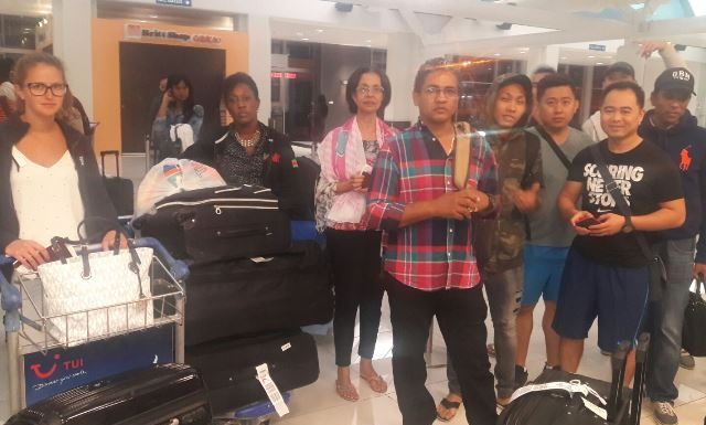 InselAir flight to Suriname cancels, passengers stranded in Curaçao