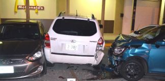 Six-car traffic accident results in minor injuries