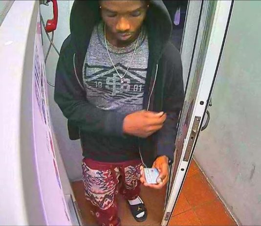 Police wants to identify the man in the photo