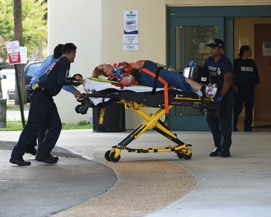 CNN: Fort Lauderdale airport shooting: Multiple people killed, suspect in custody