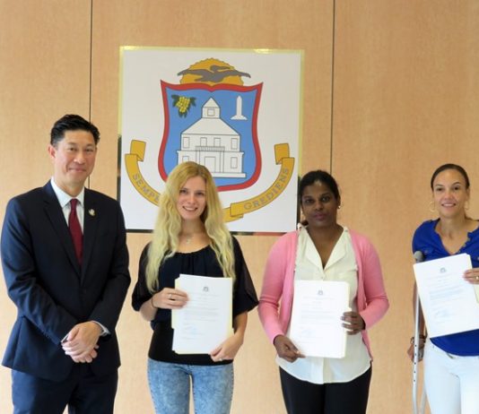 Ministry of VSA congratulates recipients on being sworn in