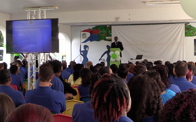 Picture his Excellency Governor Holiday #1