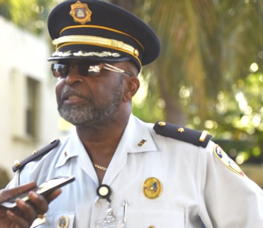 Fallece hombre que fue acuchillado por otro en disputa por un parqueo