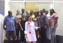 Prime Minister Marlin visits patients in Colombia