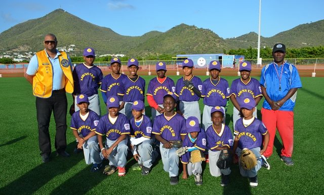 St. Maarten Lions donate again to Little League