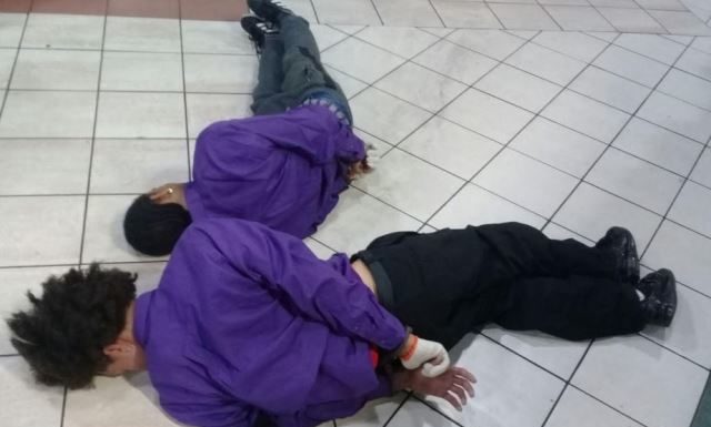 Armed robbers caught in the act/ Shots fired