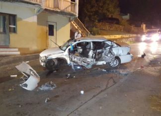 ACTUALIZADO: Hombre en estado crítico tras grave accidente automovilístico