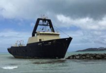 Yacht Hop gets closer to the beach